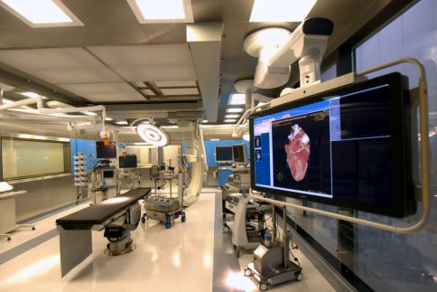 Sala de cirurgia na clínica American Heart of Poland